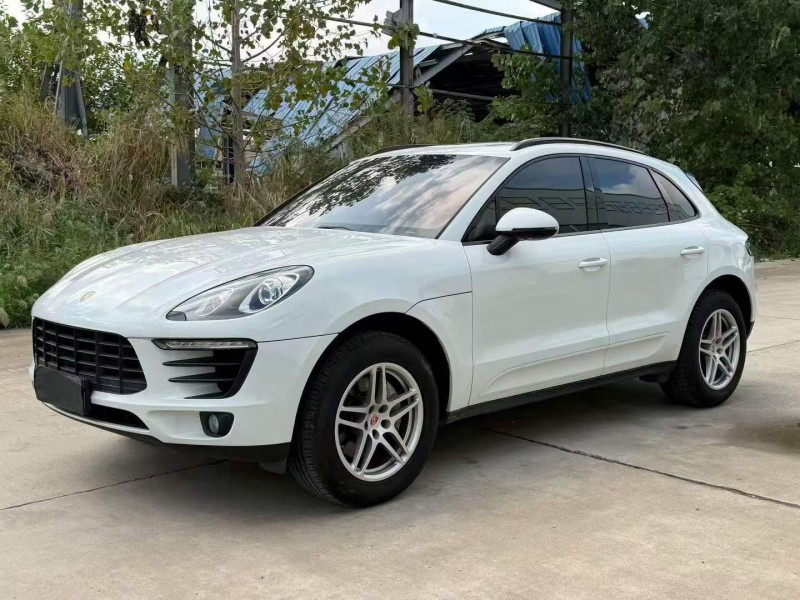 宿迁16年保时捷Macan3