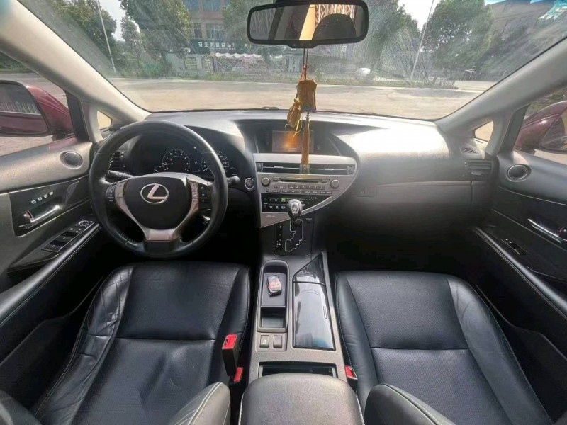襄阳15年雷克萨斯RX8