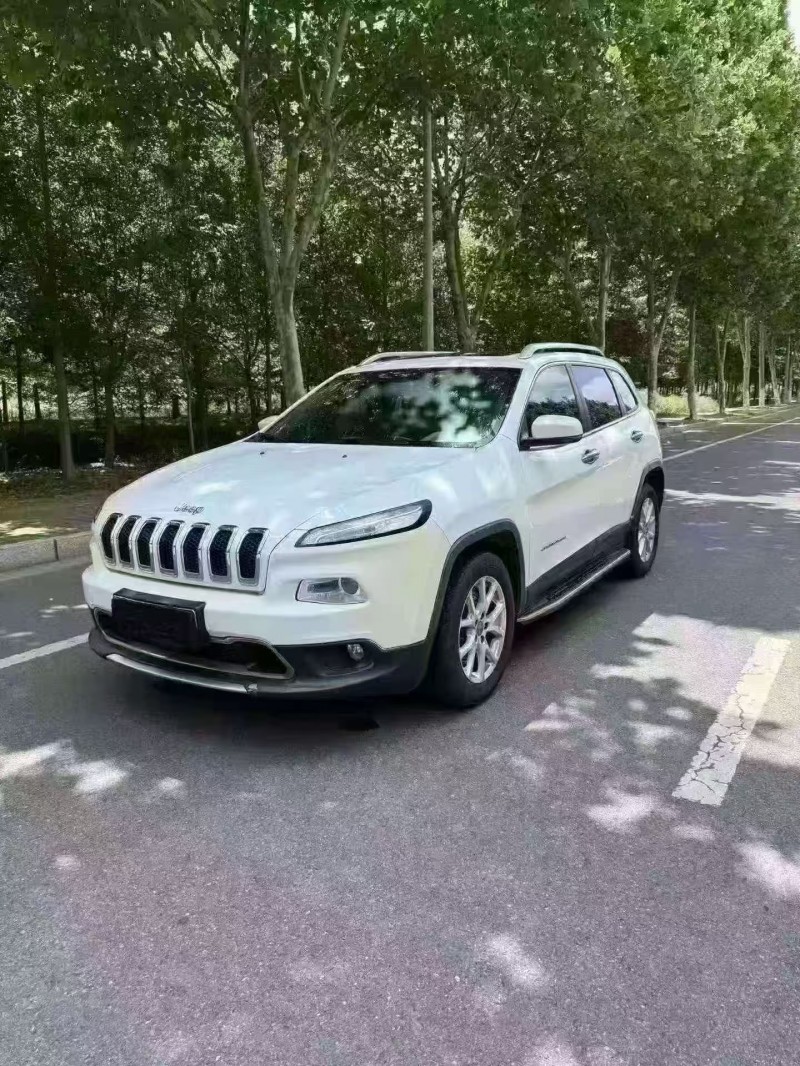 常州18年Jeep自由光4