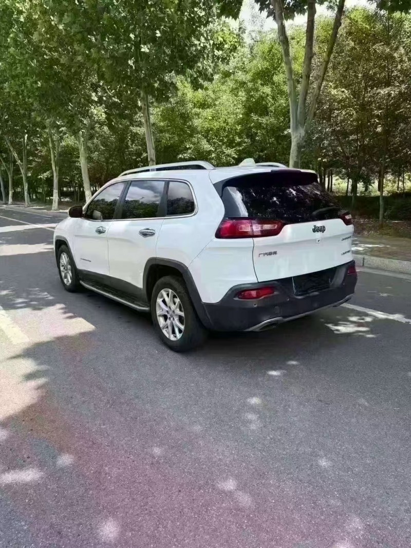 常州18年Jeep自由光7