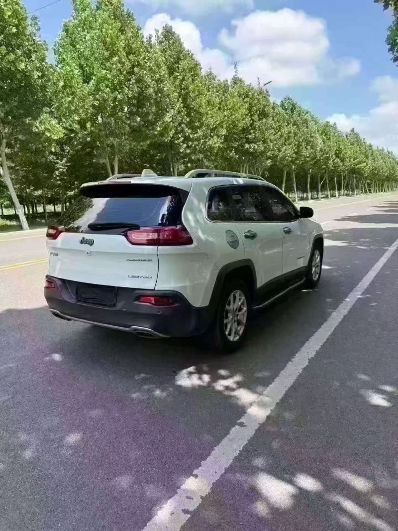 常州18年Jeep自由光8