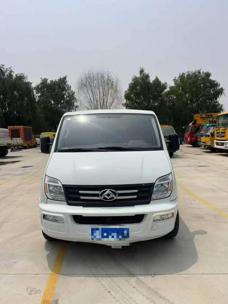 无锡24年大通V801