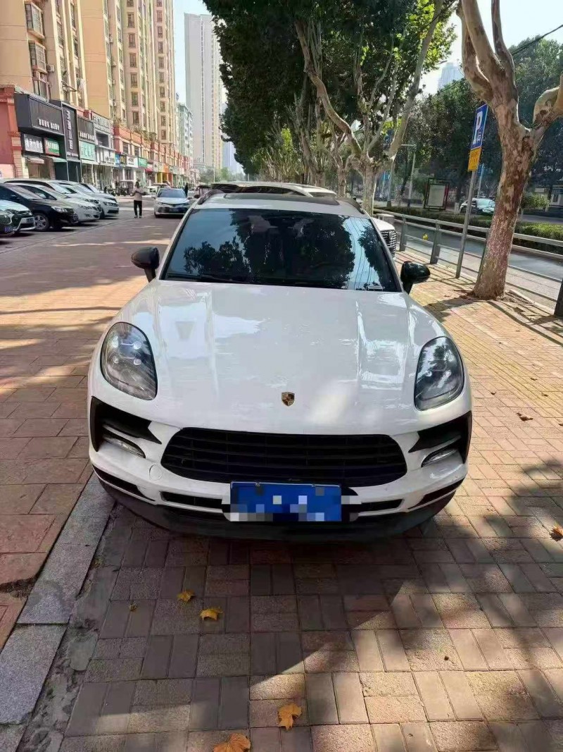 徐州19年保时捷Macan1