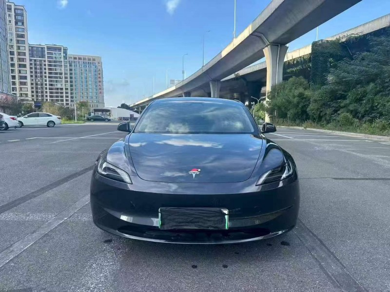 南通24年特斯拉MODEL 31