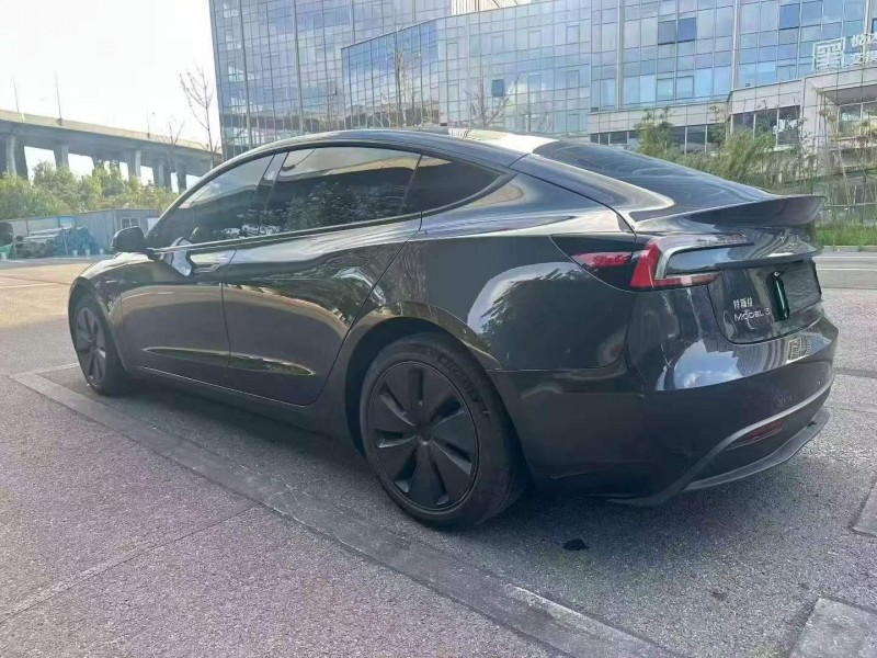 南通24年特斯拉MODEL 39