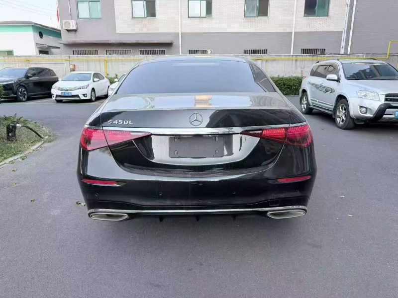 烟台21年奔驰S8