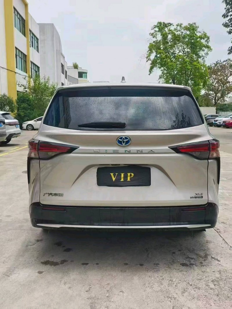 东莞22年丰田塞纳7