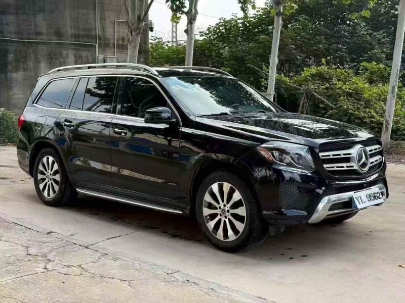 鹤壁17年奔驰GLS2
