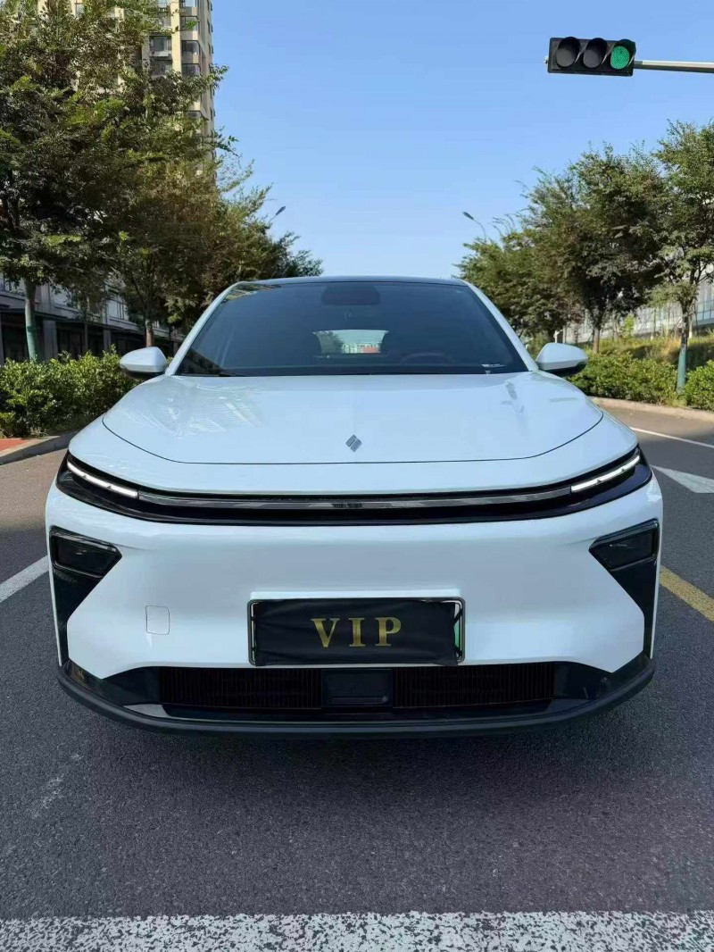 淄博25年吉利睿蓝1