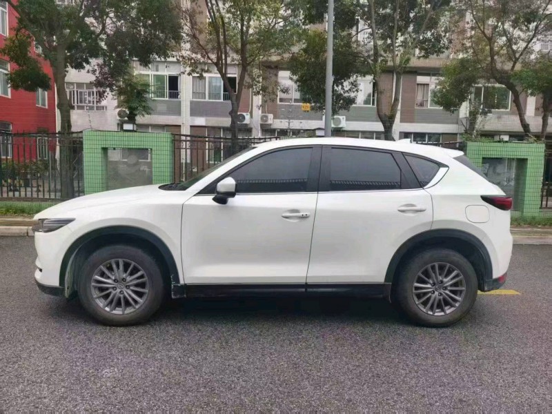 成都22年马自达CX-57