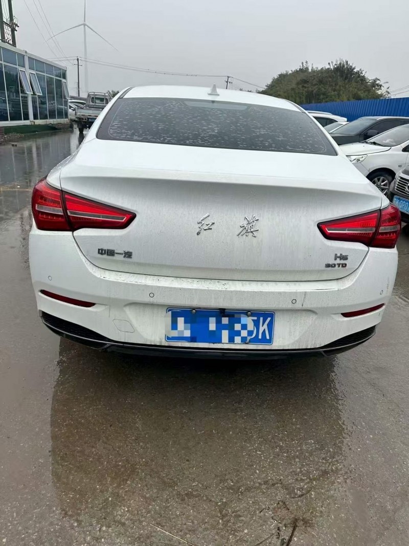 菏泽21年红旗H56