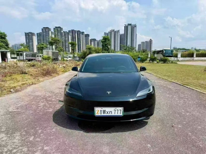 南宁24年特斯拉MODEL 31