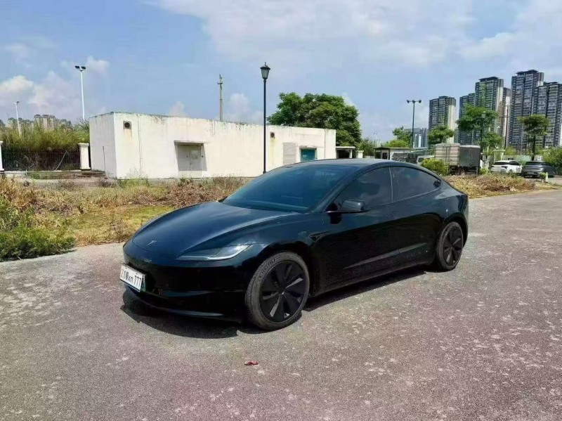南宁24年特斯拉MODEL 33