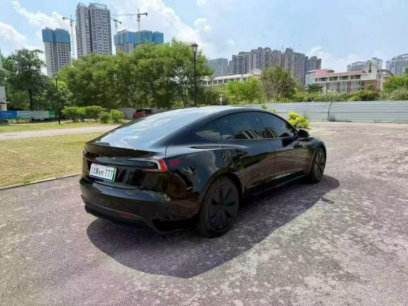 南宁24年特斯拉MODEL 37