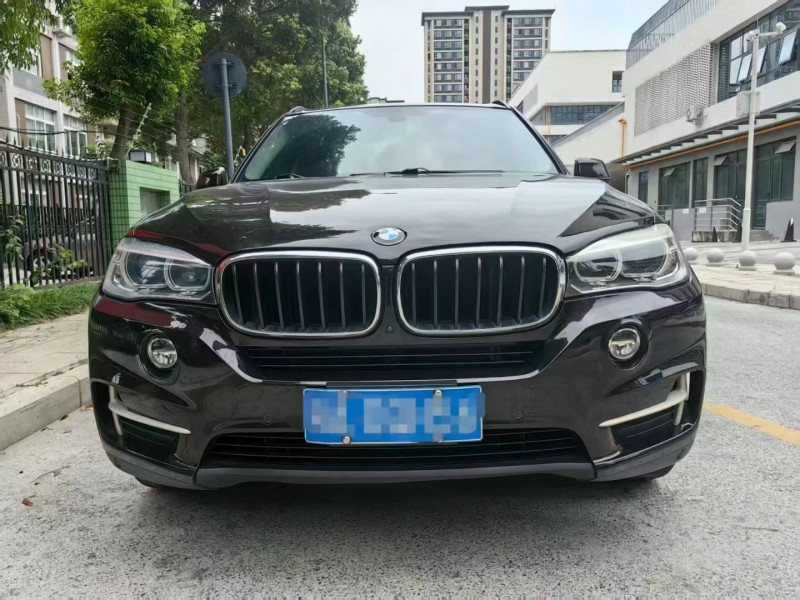 成都15年宝马X51