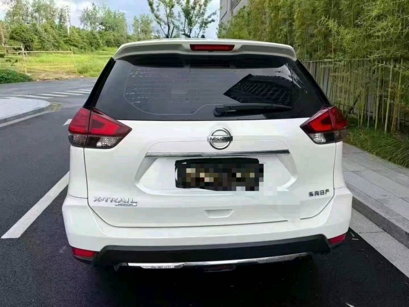 台州23年日产奇骏4