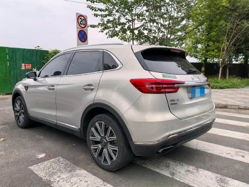 成都22年红旗HS57