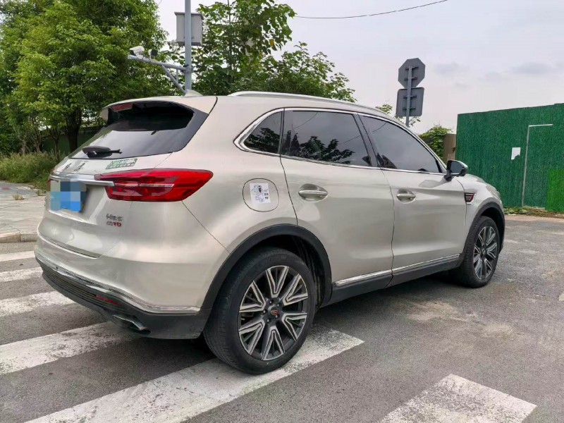 成都22年红旗HS58