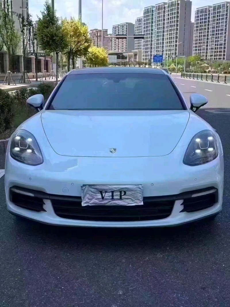 巴彦淖尔17年保时捷帕拉梅拉1