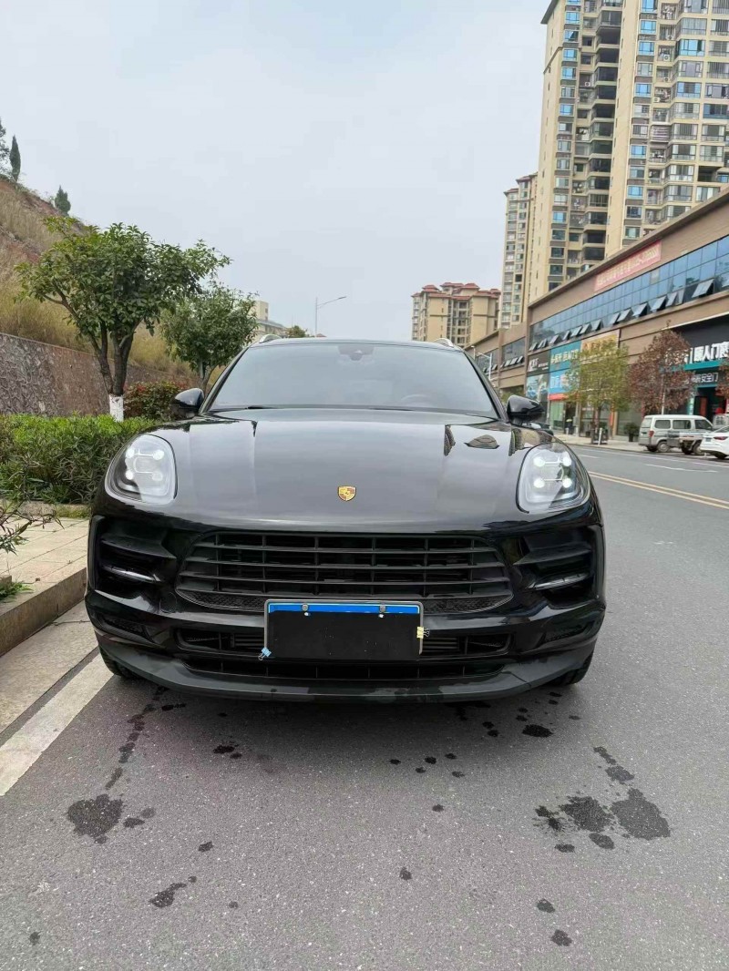 张家界22年保时捷Macan1