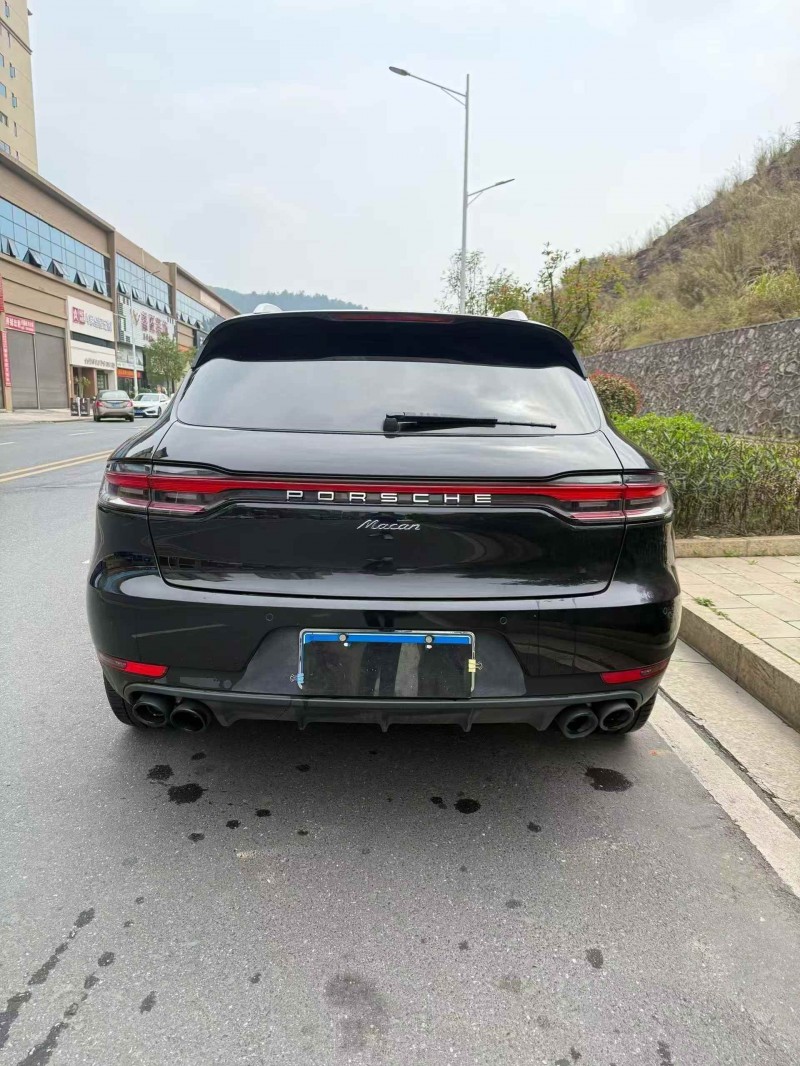 张家界22年保时捷Macan7