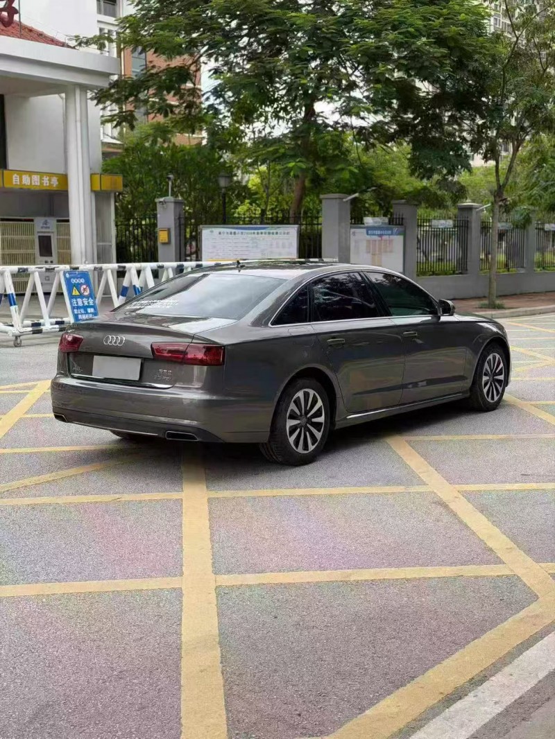 南宁17年奥迪A6L7