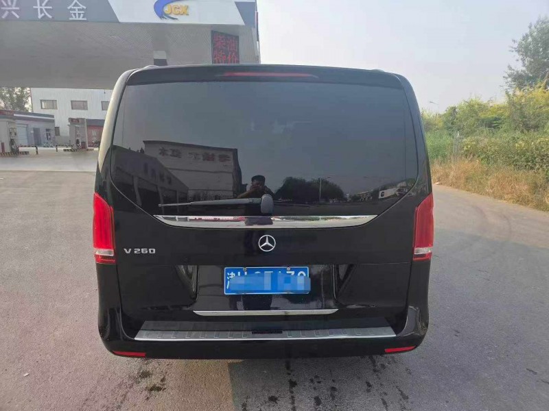 保定20年奔驰V9