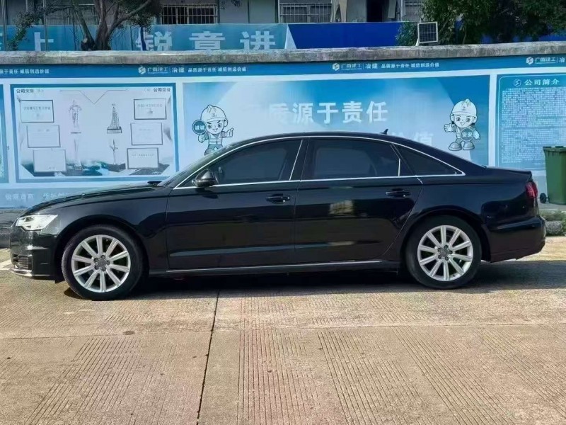 柳州17年奥迪A6L8