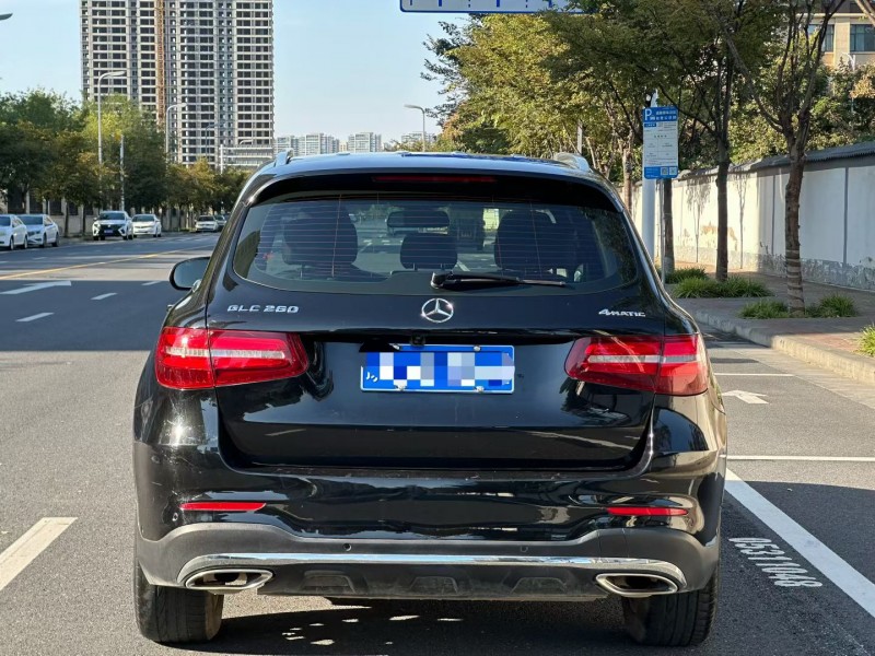 郑州18年奔驰GLC9