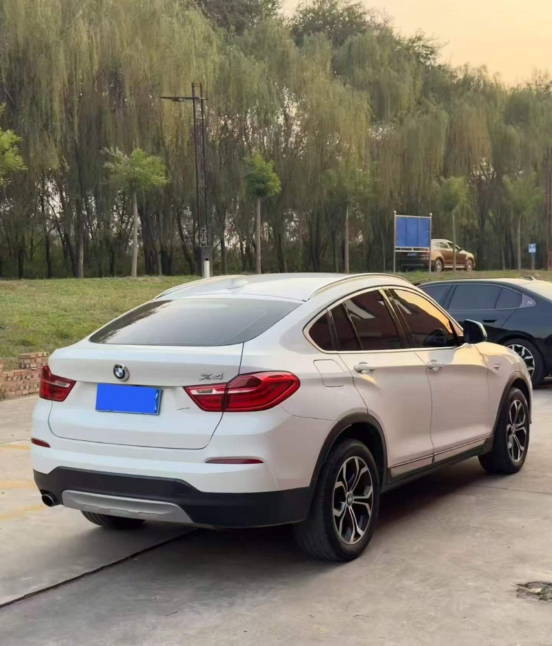 晋城16年宝马X48