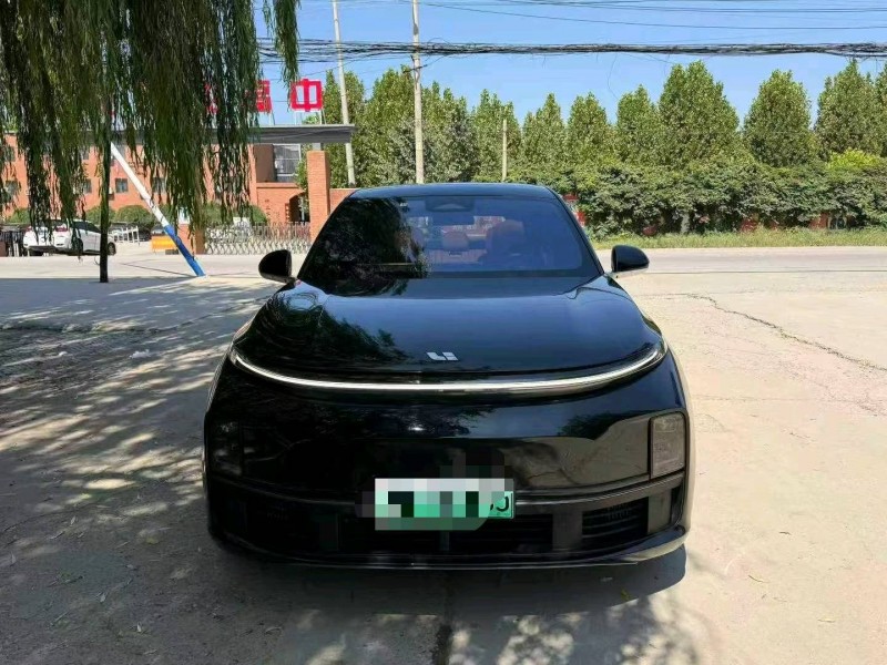 保定24年理想L71
