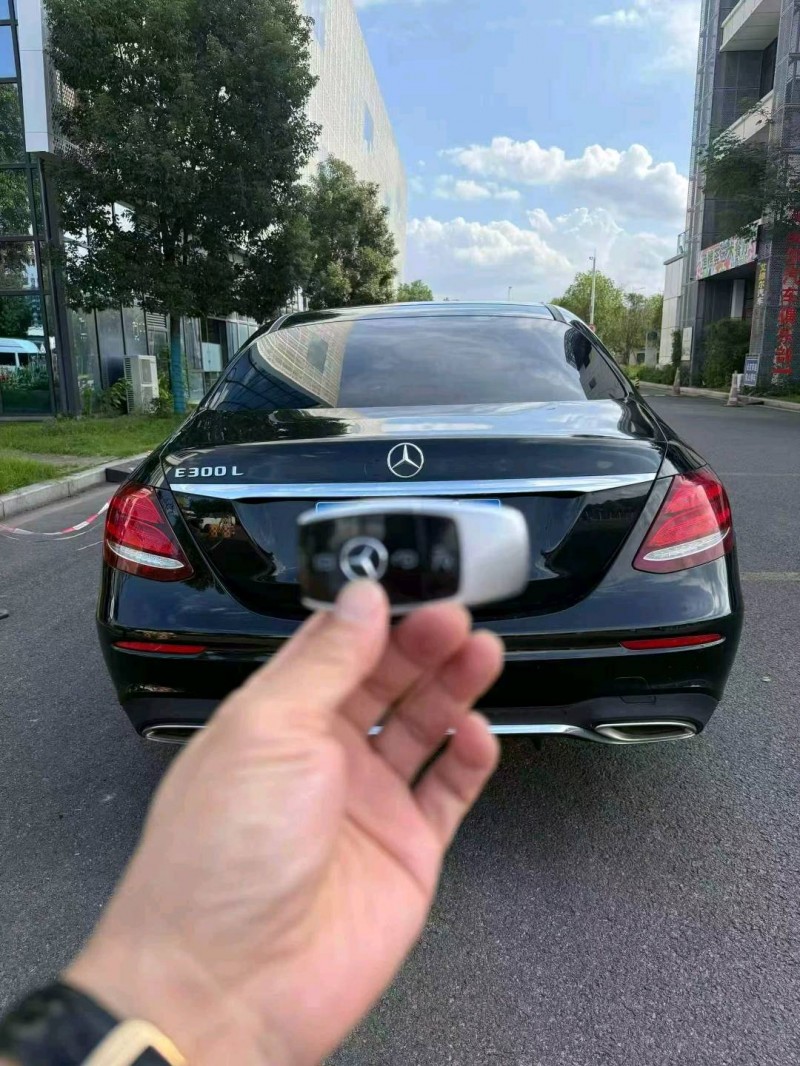 福州19年奔驰E5