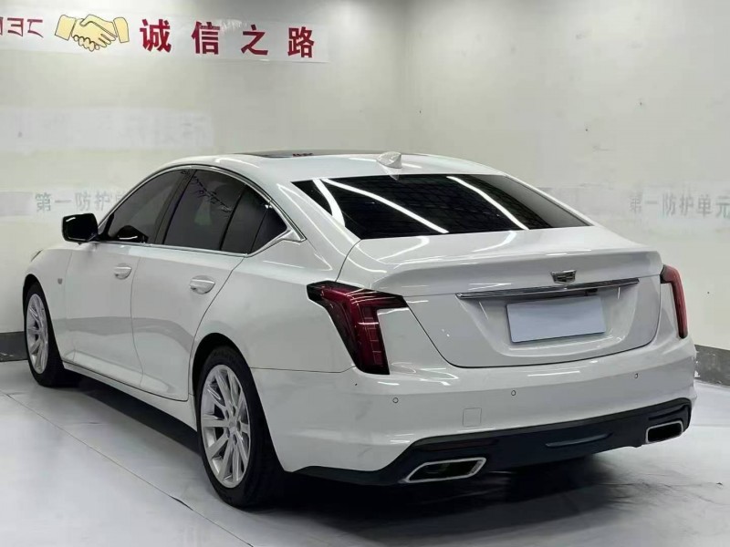 鄂州20年凯迪拉克CT58
