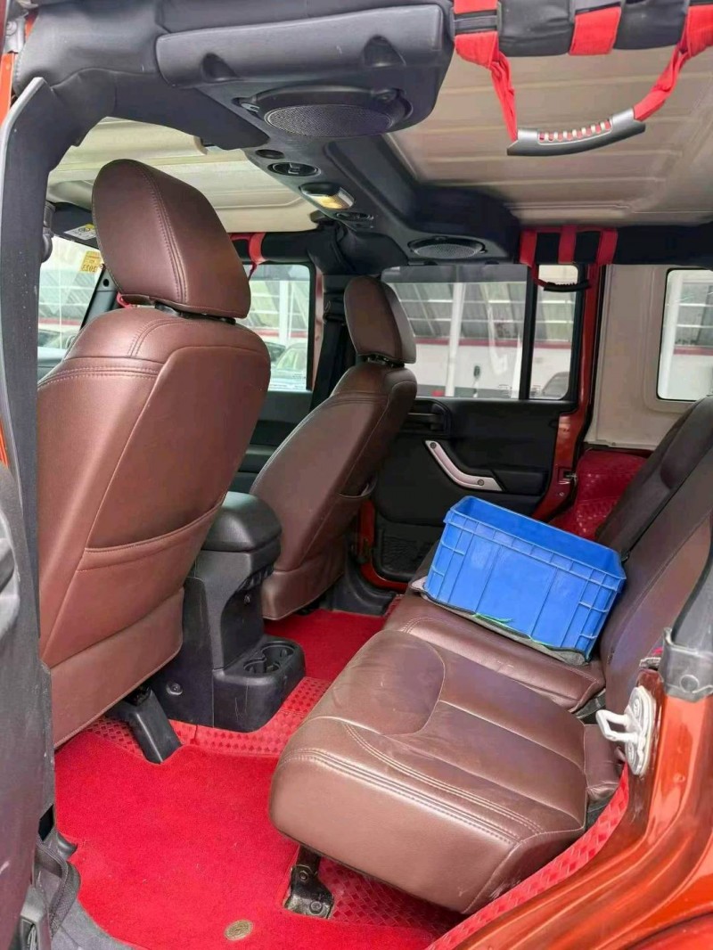 白银15年Jeep牧马人4