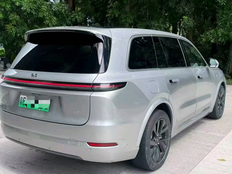 广州22年理想L96