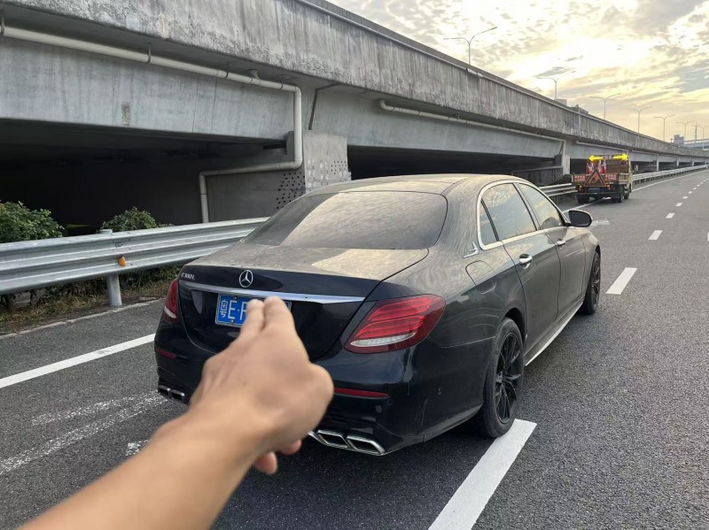 广州18年奔驰E6