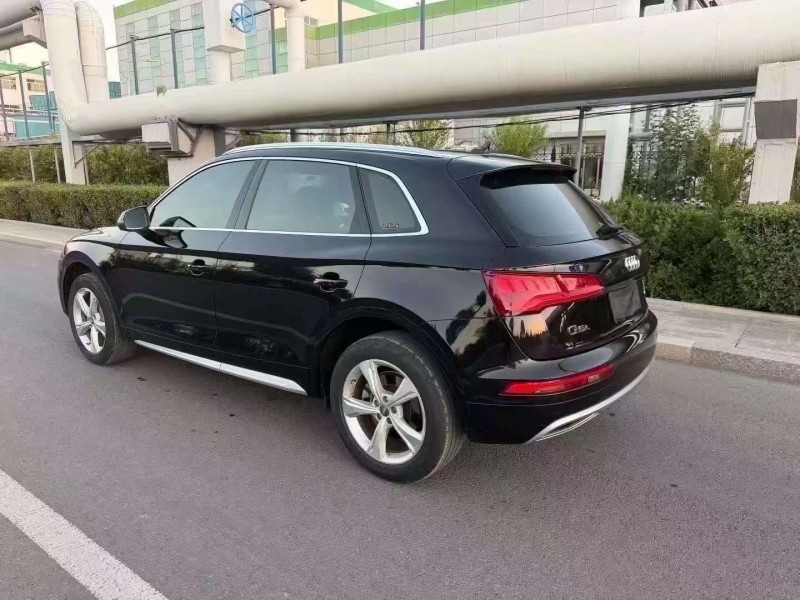枣庄19年奥迪Q58