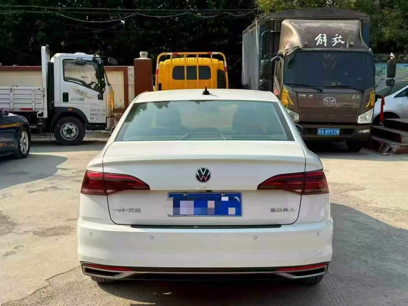 枣庄21年大众宝来8