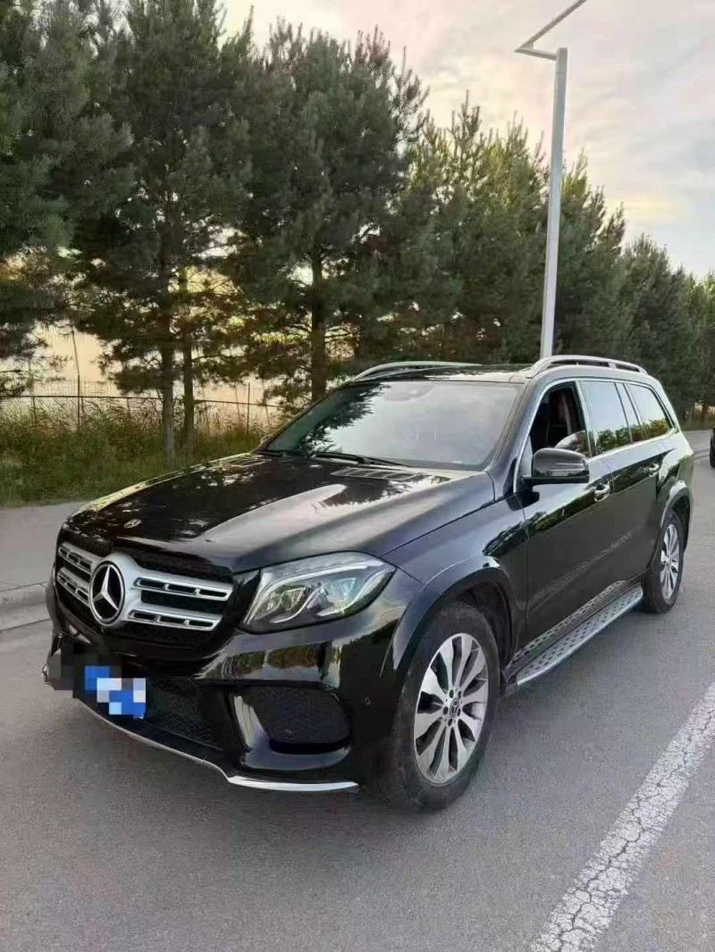 呼伦贝尔18年奔驰GLS3