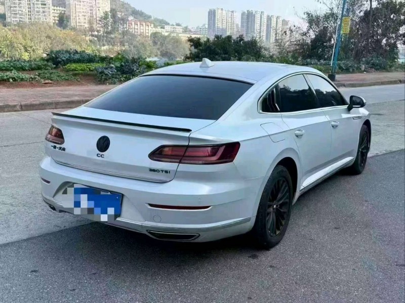 泉州19年大众CC8
