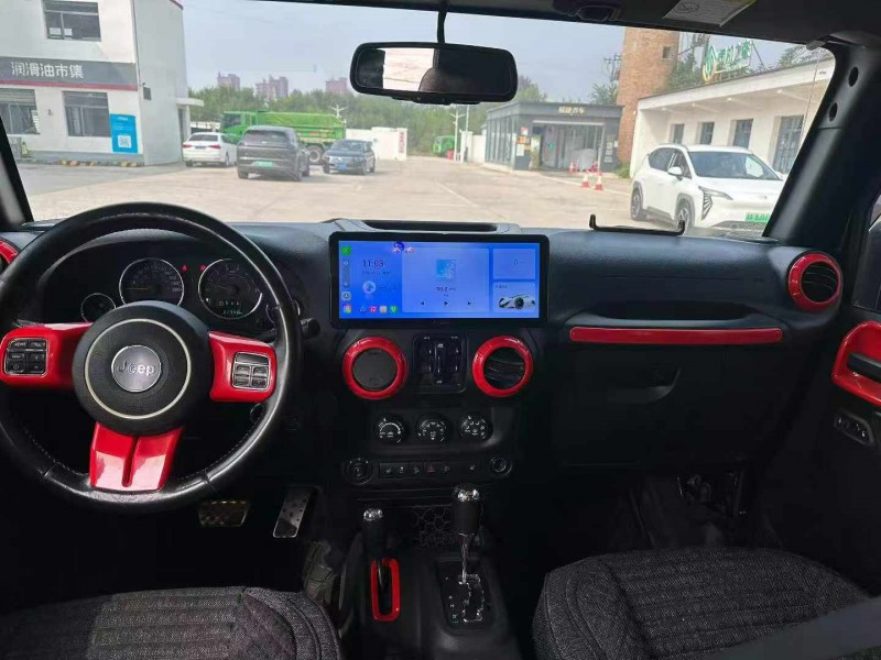 保定15年Jeep牧马人6