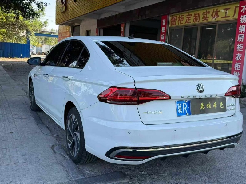 钦州23年大众宝来8