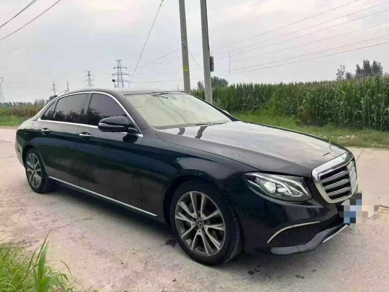 新乡18年奔驰E2