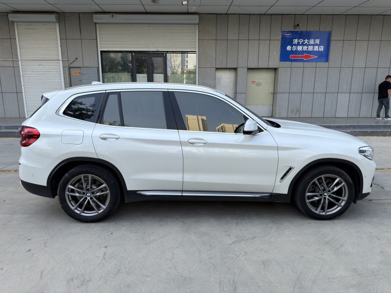 济宁21年宝马X34