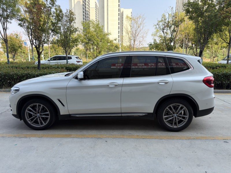 济宁21年宝马X35