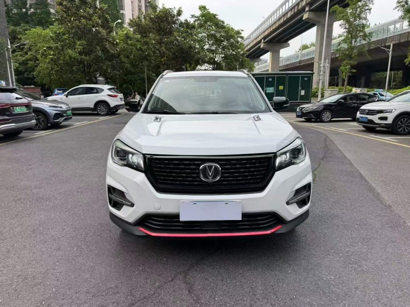 长沙21年长安汽车CS751