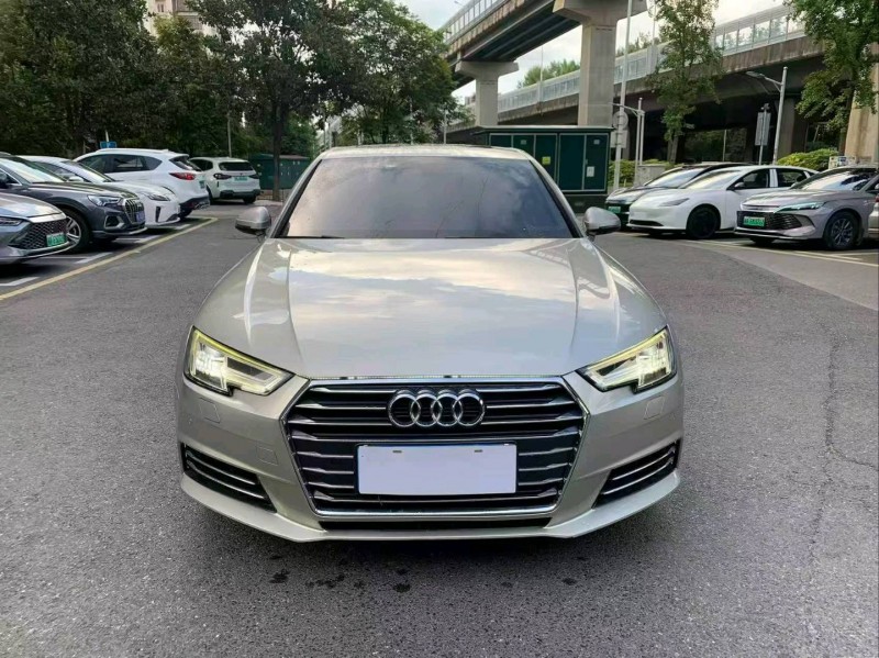 长沙18年奥迪A4L1