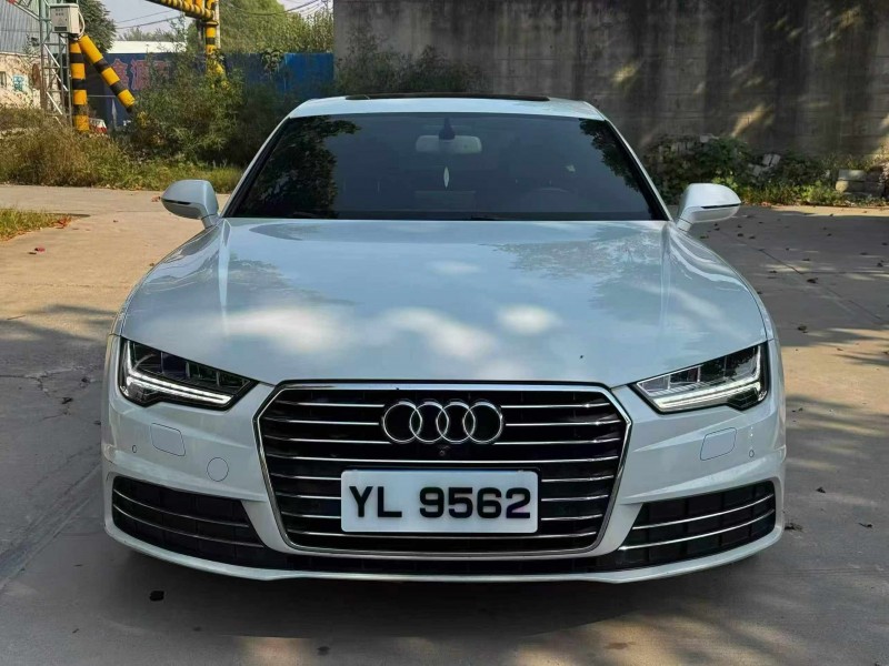 新乡16年奥迪A7L1