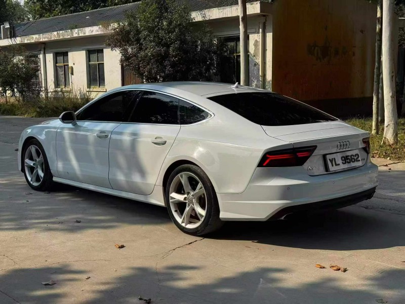 新乡16年奥迪A7L8