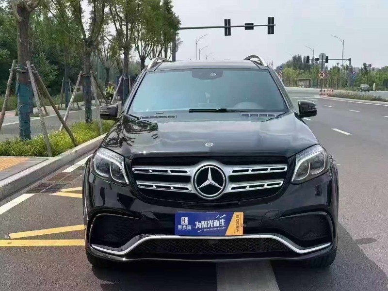 晋中19年奔驰GLS1